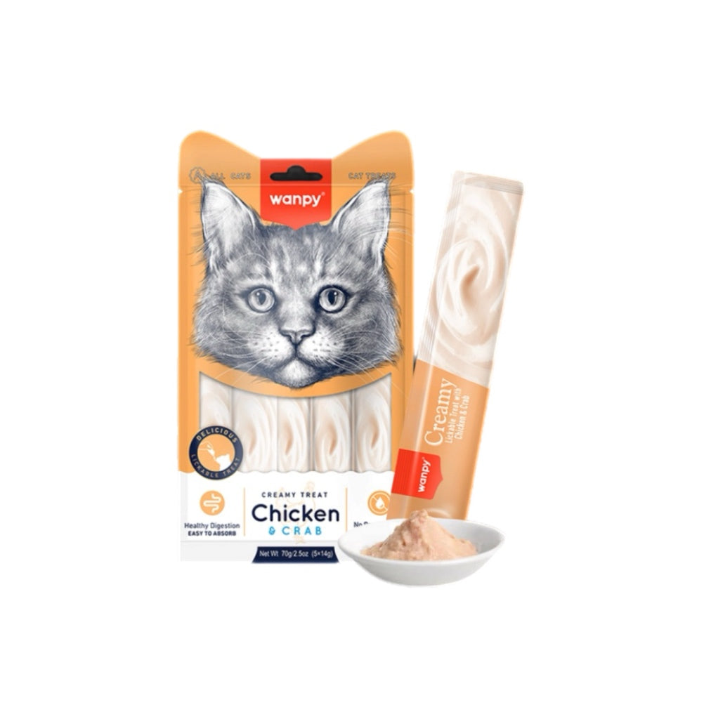 "Wanpy Creamy Lickable Treats Chicken & Crab: Natural, preservative-free cat treat with chicken fillet and crab meat, ideal for all cats, including kittens from 3 months."